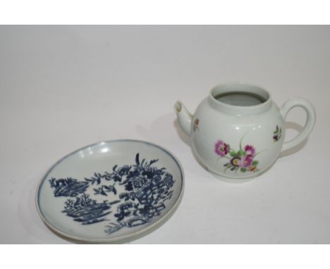 Worcester tea pot with flowers (a/f) and a Worcester fence pattern saucer (restored) (2)