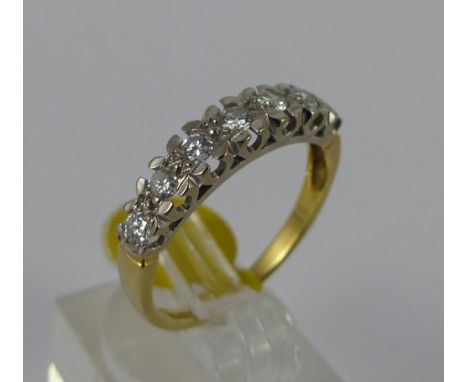 18ct gold seven stone diamond half eternity ring, size R