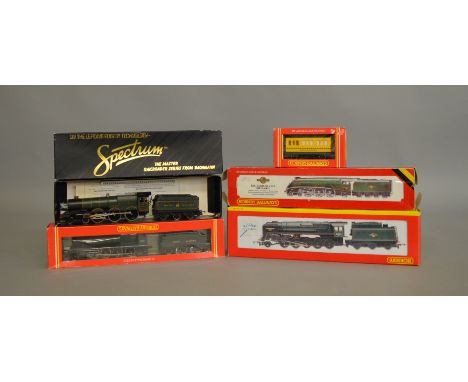OO Gauge. 3 boxed Hornby Locomotives with Tenders, a BR Class A4 4-6-2 'Mallard', BR 2-10-0 'Evening Star 92220' and R.532 GW