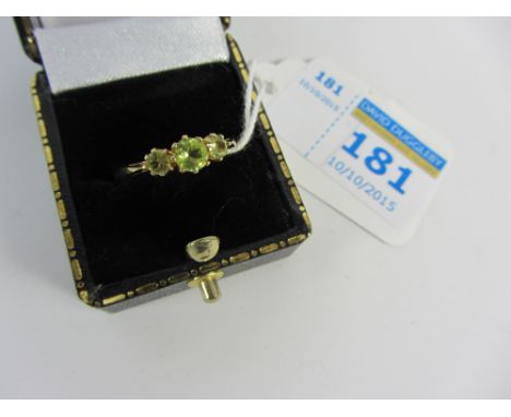 Three stone peridot gold ring hallmarked 9ct