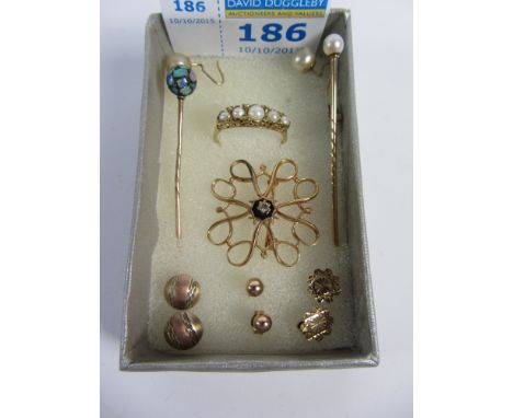 Hallmarked 9ct gold wire brooch, seed pearl ring hallmarked 9ct, stick pins pairs 9ct gold ear-rings in one box