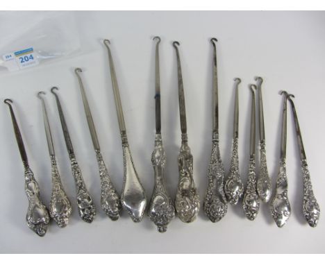 Collection of Victorian/Edwardian hallmarked siilver handled button hooks