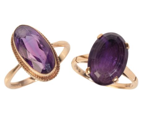 AN 18CT GOLD AMETHYST RINGset with an oval cut amethyst, ring size M 1/2, hallmarked '750' London 1979 (c.4.63g gross weight)