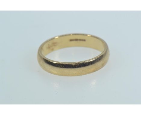 9ct gold band ring, hallmarked Birmingham, size M1/2, 2.9 grams 