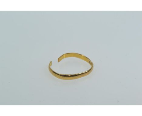 Scrap 22ct gold band ring, 1.2 grams 