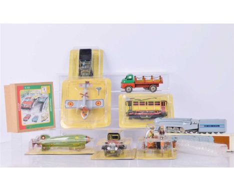 Paya Hatchette and other makers clockwork and unmotorised Tin Toys, Paya/Hatchette, I-929 green Airship, red Taxi, Boat Plane