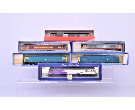 Lima Mainline and Hornby 00 Gauge BR Diesel Locomotives, Lima, 204727A8 Porterbrook purple and white Class 47817, in original