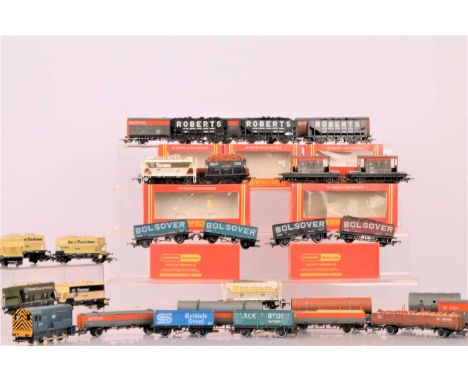 OO Gauge Freight Stock and Diesel Shunter (30), mainly unboxed Lima 09026 shunter in BR blue, together with mainly Hornby fre