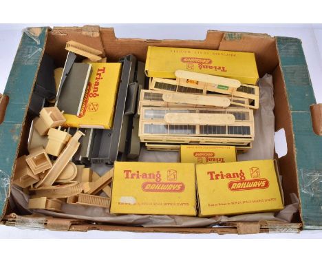 Tri-ang TT Gauge Lineside Accessories and Level Crossings (qty,  T33 Level Crossing, T34 Engine Shed (2), T27 Signal Box, T 2