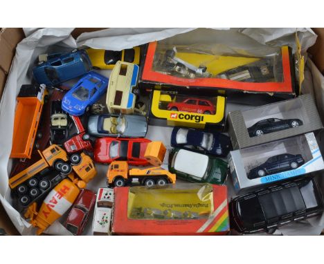 Modern Diecast Mainly Unboxed Vehicles Includes A Collection of VW Camper Vans (45+), commercial and private vehicles, boxed,