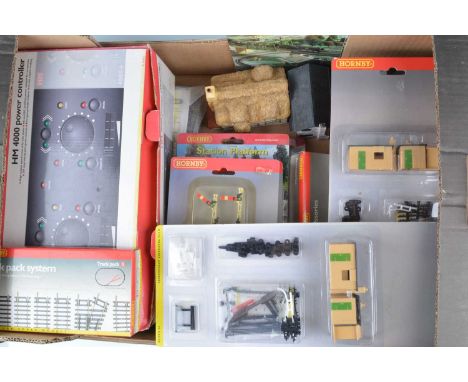 Hornby Peco and other 00 gauge Buildings Signals Controllers and Accessories (qty),  R8081 HM 400 Power controller, Trackmats