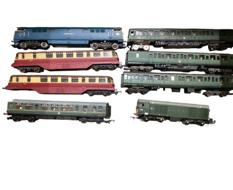 Bachmann OO Gauge BR weathered Class 25/3 diesel D5269, boxed 32-403 (x2), plus loose diesels and coaches (1 box)The items in