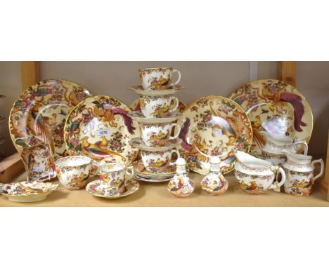 A Royal Crown Derby Old Avesbury pattern part tea service; a salt and pepper; trinket trays; a pair of 27cm plates.