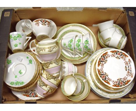 A set of six Wedgwood soup plates; a part Phoenix china tea service; other tea wares, various; quantity