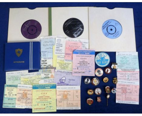Football memorabilia, a selection of items incl. 13 1970's enamel badges incl. World Cup 1970, Bradford Park Avenue, Newport 