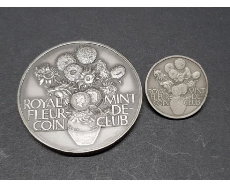 ROYAL MINT FLEUR DE COIN CLUB SILVER  MEMBERSHIP MEDAL AND LABEL BADGE 2 PIECE SET HOUSED IN ORIGINAL ROYAL MINT PRESENTATION