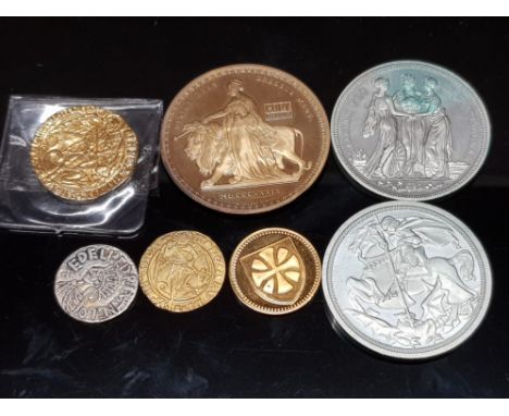 BAG CONTAINING 7 MISCELLANEOUS COINS INCLUDES FANTASIES AND REPLICAS, UNA AND THE LION 5 POUND SILVER GILT .999 STAMPED COPY,