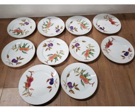 10 ROYAL WORCESTER EVESHAM PLATES 7 X 10INCH AND 3 X 10 1/2 INCHES
