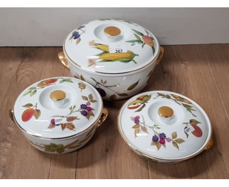 3 ROYAL WORCESTER EVESHAM ROUND AND LIDDED SERVING DISHES 9.5, 7.5 AND 6.5 INCHES
