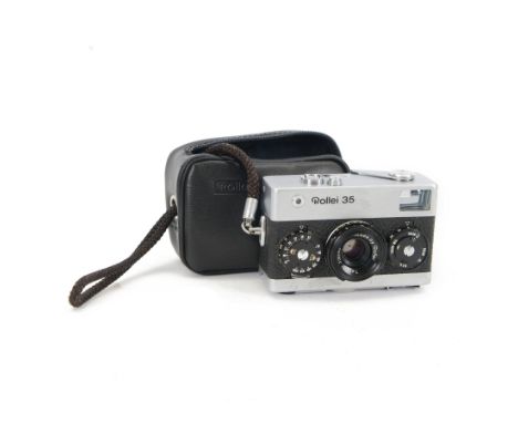 Rollei 35 35mm compact viewfinder camera made in Singapore, with Tessar 3.5/40 lens in silver and black finish serial no. 622