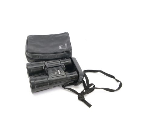 Zeiss 10 x 40 B binoculars, serial no. 271140 made in West Germany, in original soft case