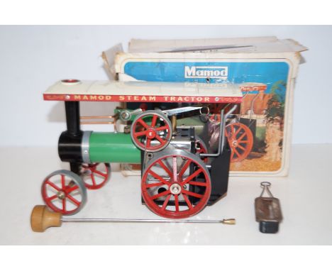 Mamod steam engine with original box 