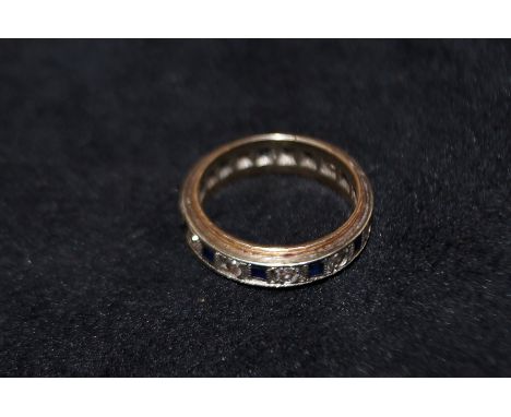 9ct Gold eternity ring Size O