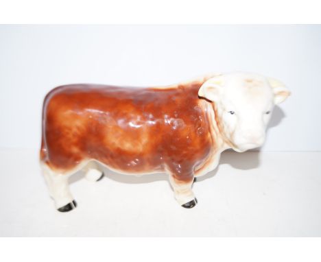 Melba ware figure of a hereford bull Length 26 cm 