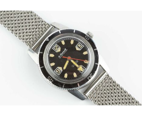 A 'Master Mariner' wristwatch by Le Cheminant, the circular signed black dial with luminous Arabic quarters, arrowhead marker