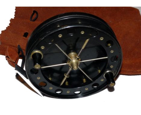 REEL: Fine Allcock Match Aerial trotting reel, 4.5" diameter, black finish, 6 spoke with tension regulator, twin black handle