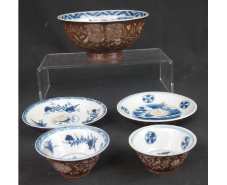 A GROUP OF EARLY 18TH CENTURY STYLE CHINESE BATAVIAN BROWN GLAZED ITEMS to include: a bowl with underglazed blue decorated in