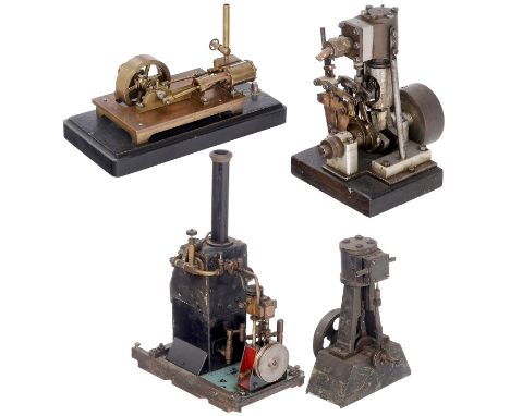 4 Modell-Dampfmaschinen, um 1920-501) Stehende Einzylinder-Schiffsdampfmaschine, Alu­minium, Messing und Stahl, umsteuerbar, 