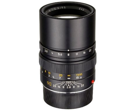 Elmarit-M 2,8/90 mm, um 1990Leica, Solms. Nr. 3462307, beliebtes "Portrait"-Objektiv in unbenutztem Zustand, unter stark schr