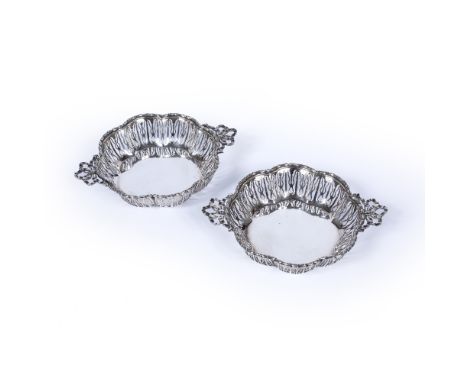 Pair of silver bon bon dishes each with ribbon-tie handles, Edinburgh 1911 by Hamilton &amp; Inches, 162 grams, 14cm Conditio