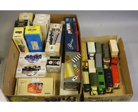 A QUANTITY OF BOXED AND UNBOXED CORGI CLASSICS DIECAST VEHICLES, majority of boxed models have Limited Edition certificates, 