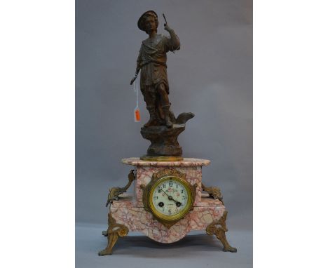 A LATE 19TH/EARLY 20TH CENTURY FRENCH FIGURAL SPELTER AND ORANGE VEINED MARBLE MANTEL CLOCK, eight day, figure of an archer o