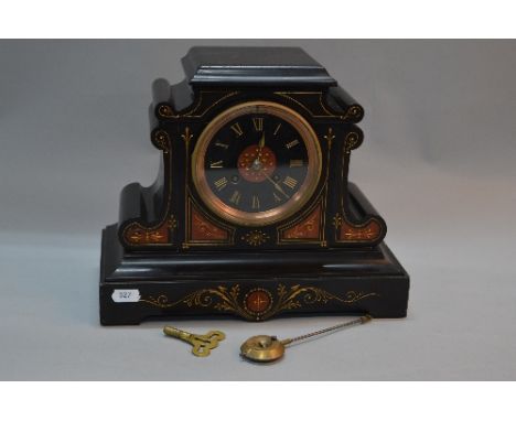 A LATE 19TH CENTURY BLACK SLATE MANTEL CLOCK, flat pediment above scrolled sides on a plinth style base, gilt Roman numerals,