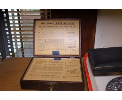 Boots vintage home first aid case with contents 