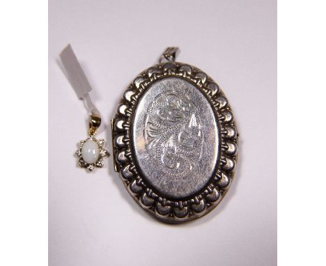 925 silver Victorian locket and gold plated opal mounted pendant