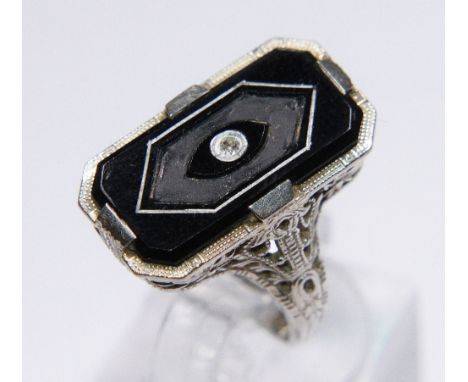 14k white gold black onyx and diamond set ring with bright cut shoulders marked inside LAF BELAISE 14K