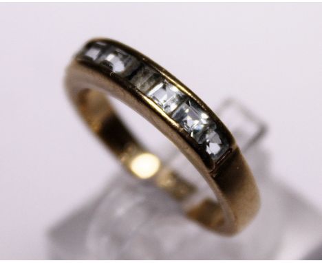 9ct gold baguette cut diamond set ring, size L, 3.7g