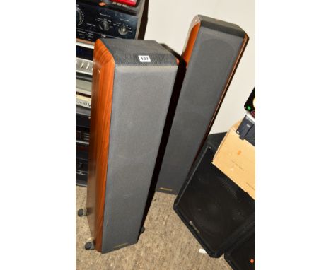 A PAIR OF SONUS FABER ' GRAND PIANO HOME' FLOOR STANDING HI-FI SPEAKERS, in walnut and black finish with black speaker covers