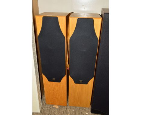 A PAIR OF MONITOR AUDIO FLOOR STANDING HI-FI SPEAKERS, in oak finish with a black speaker cover, in working order, 80cm high