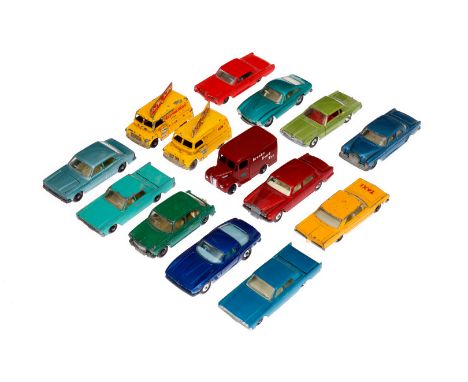 Konv. 13 Matchbox Autos und Lieferwagen, darunter ”First with the News”, Taxi etc., Alterungs- und Gebrauchsspuren, tw LS, L 