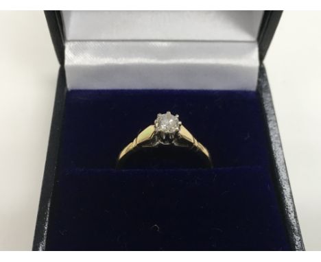 A 9ct gold solitaire ring, approx 1.8g and approx size K.