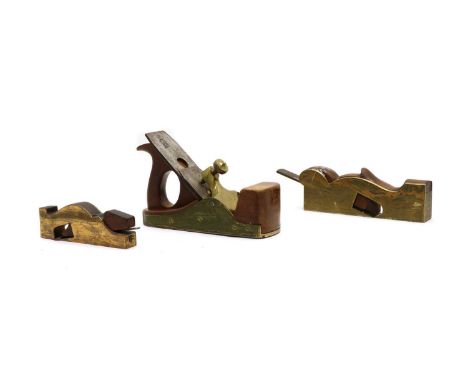A collection of woodworking planes, to include a rosewood, brass and steel shoulder or rebate plane, stamped 'G. Newsham', 20