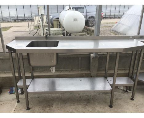 A STAINLESS STEEL TABLE WITH SINK AND LOWER SHELF 190CM X 57CM X 98CM 