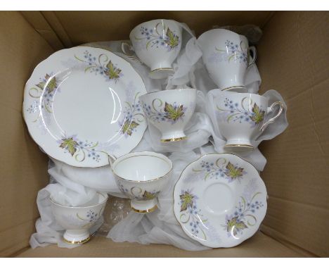A Royal Standard Angelique tea service**PLEASE NOTE THIS LOT IS NOT ELIGIBLE FOR POSTING AND PACKING** 