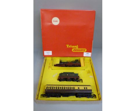 A Tri-ang R.640 Lord of The Isles set, boxed 