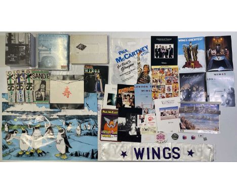 Beatles memorabilia to inc: SFX magazines #11 and #12 (two copies inc cassettes), programmes to inc Wings 1980 Japan in origi